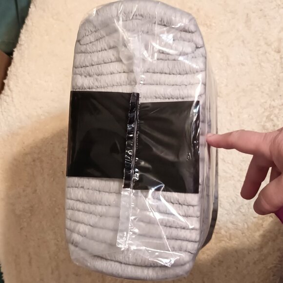 ** NEW & UNUSED ~Depend Protection Plus+ Disposable Underwear for Men (38 Count) - Picture 8 of 9